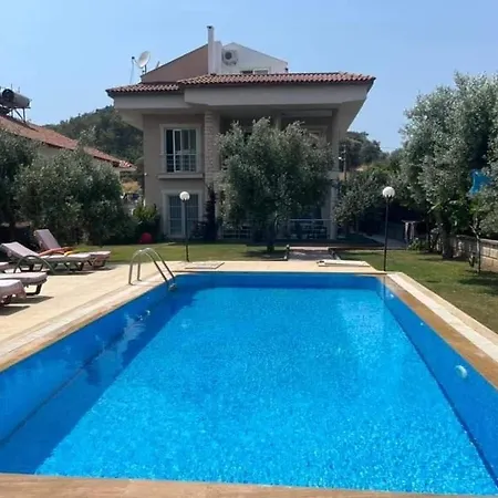 Hidden Gems 2 Bedroom דירה פאטהיה